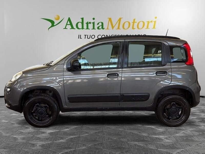 Gebraucht Fiat Panda 4x4 Wild 86 PS (63 kW) 2022 Grau Kleinwagen