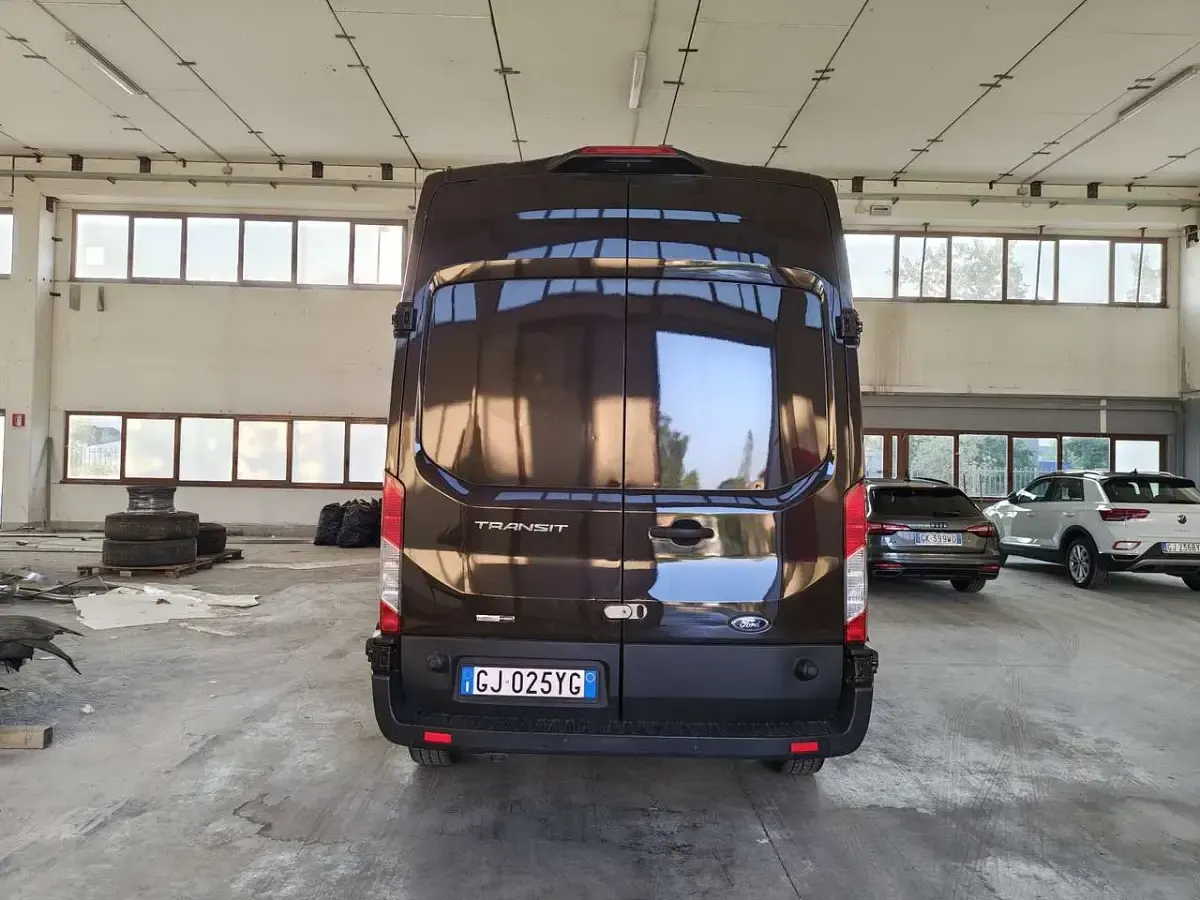 Usata Ford Transit 131 CV (96 kW) 2022 Other Furgone