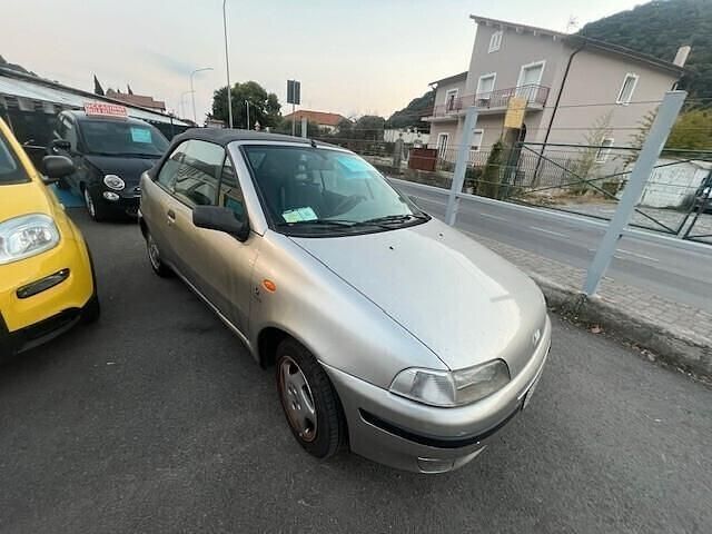 Usata Fiat Punto Cabriolet S 60 CV (44 kW) 1995 Argento Cabrio