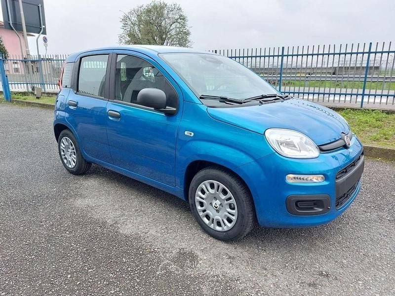 Nuova Fiat Panda Icon 65 CV (47 kW) 2026 Blu Utilitaria