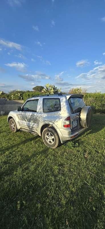 Usata Mitsubishi Pajero 160 CV (117 kW) 2001 SUV