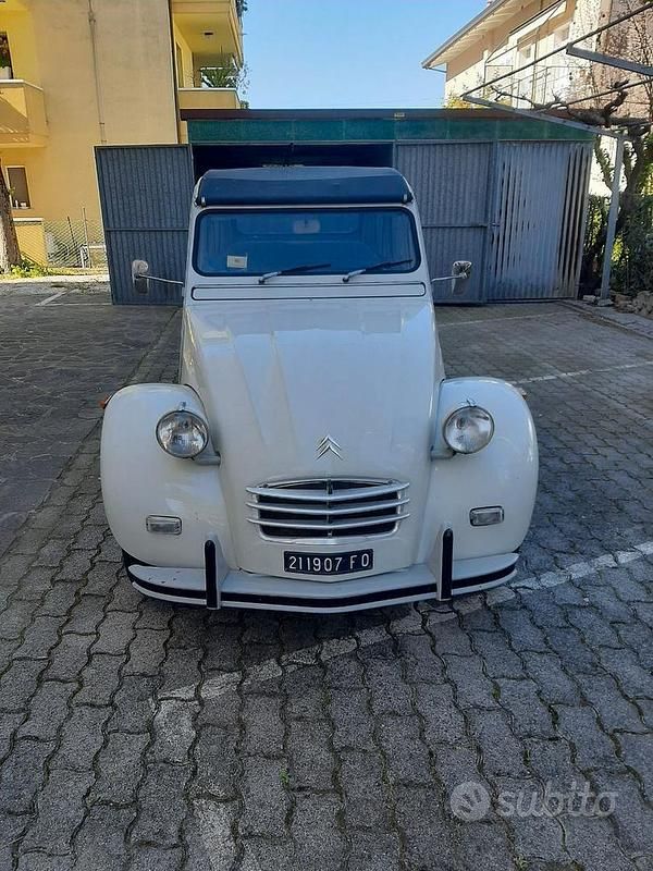 Usata Citroën 2CV 1960 Bianco Berlina