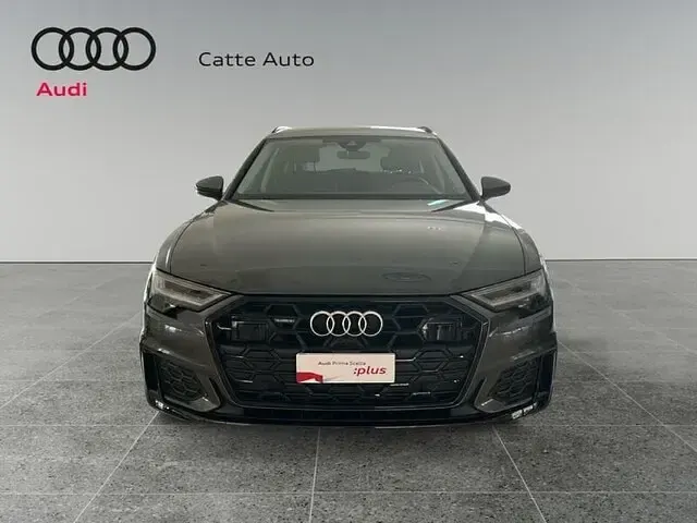 Usata Audi A6 S-Line 204 CV (150 kW) 2024 Grigio daytona perla Station wagon