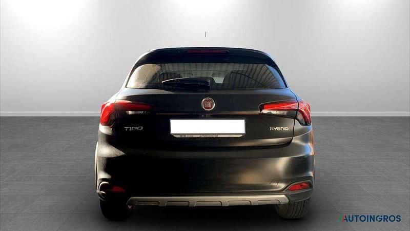 Usata Fiat Tipo Cross 131 CV (96 kW) 2023 Nero Berlina