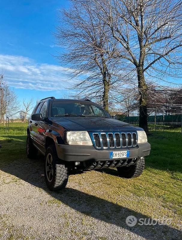 Blu Usata 2001 Jeep Grand Cherokee SUV | 3300 € (Ottimo prezzo) - Immagine 1/4