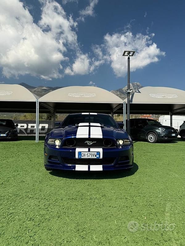 Usata Ford Mustang GT 480 CV (353 kW) 2014 Blu Coupé