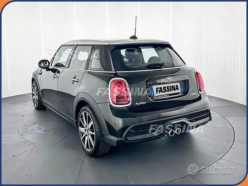Usata Mini Cooper S Classic 178 CV (130 kW) 2022 Nero Utilitaria