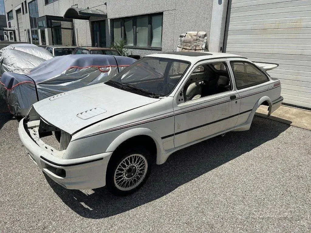 Usata Ford Sierra RS 204 CV (150 kW) 1986 Utilitaria