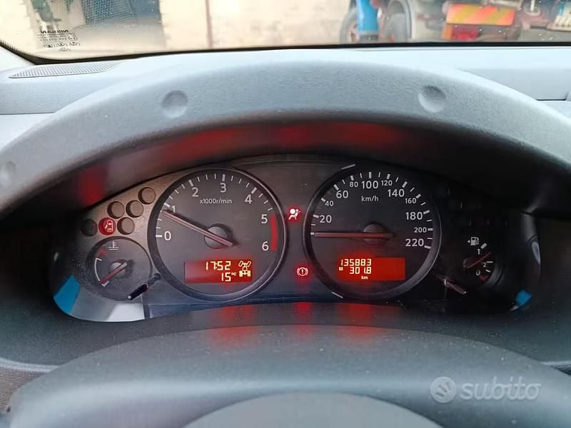 Usata Nissan Navarra 190 CV (139 kW) 2013 SUV