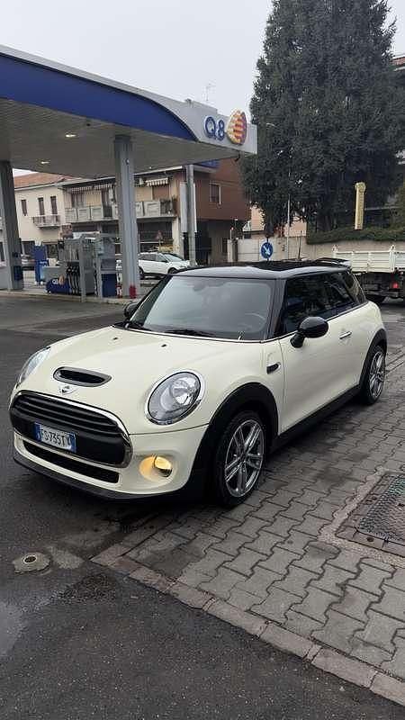 Usata Mini One D 95 CV (69 kW) 2018 Bianco Utilitaria