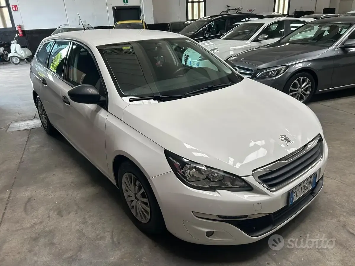 Usata Peugeot 308 Active 99 CV (72 kW) 2016 Bianco Station wagon