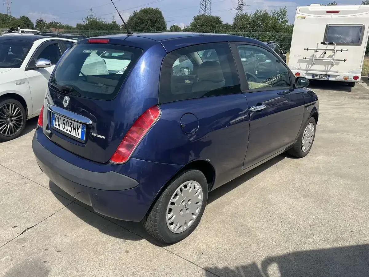 Usata Lancia Ypsilon 60 CV (44 kW) 2005 Other Utilitaria
