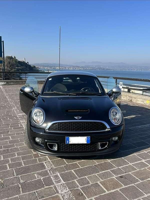 Usata Mini Cooper S Coupé 194 CV (142 kW) 2012 Nero Coupé