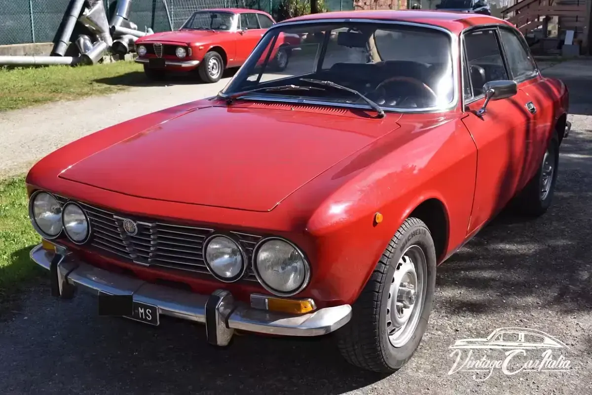 Usata Alfa Romeo 2000 Veloce 135 CV (99 kW) 1970 Rosso Coupé