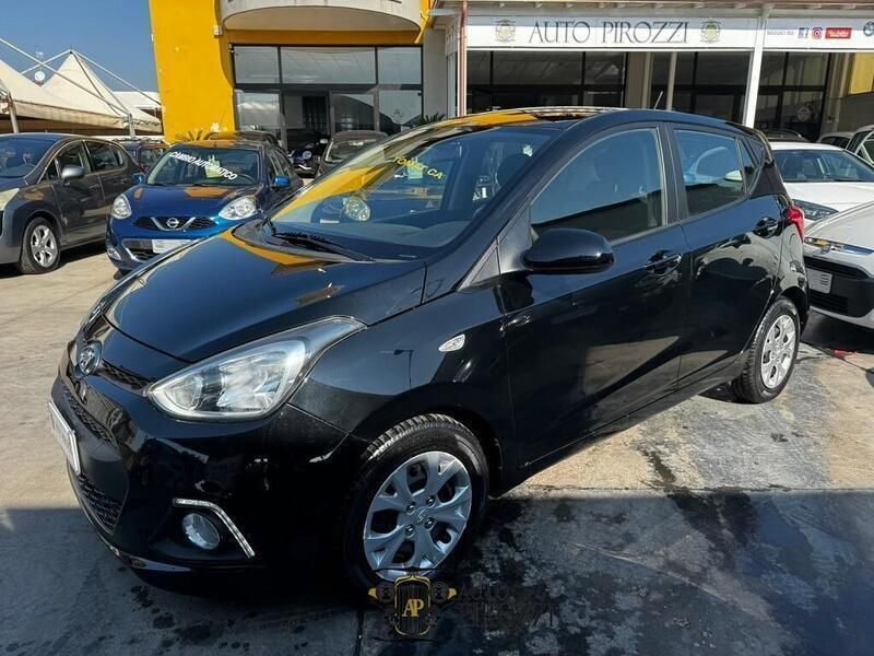 Usata Hyundai i10 69 CV (50 kW) 2016 Nero Utilitaria