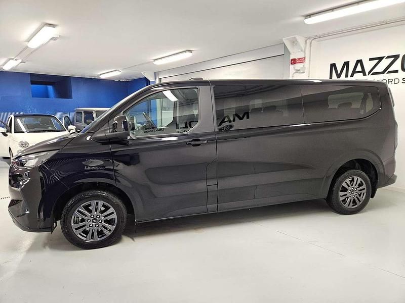Usata Ford Tourneo Titanium 136 CV (100 kW) 2024 Nero Monovolume