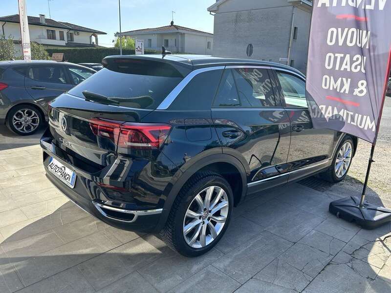 Usata VW T-Roc Advance 150 CV (110 kW) 2019 Nero SUV