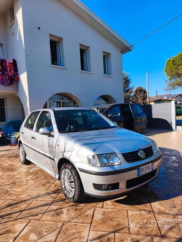 Usata VW Polo 2001 Grigio Berlina