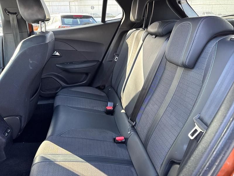 Usata Peugeot 2008 Allure 131 CV (96 kW) 2023 Arancione SUV