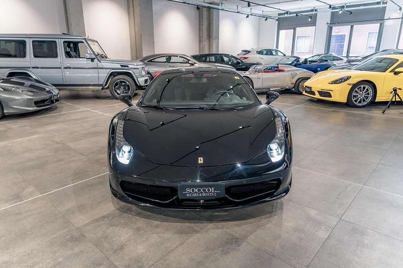 Usata Ferrari 458 566 CV (416 kW) 2011 Nero Coupé