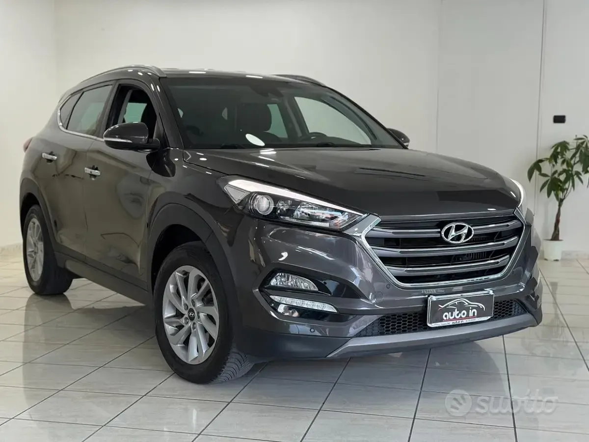 Usata Hyundai Tucson Xpossible 116 CV (85 kW) 2016 Grigio SUV
