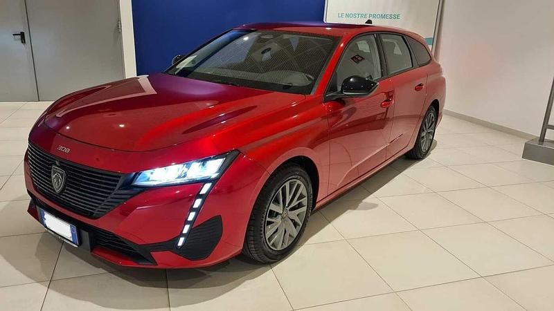 Usata Peugeot 308 Active 131 CV (96 kW) 2022 Rosso Station wagon