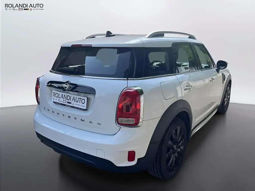 Usata Mini One Countryman 102 CV (75 kW) 2019 Bianco SUV
