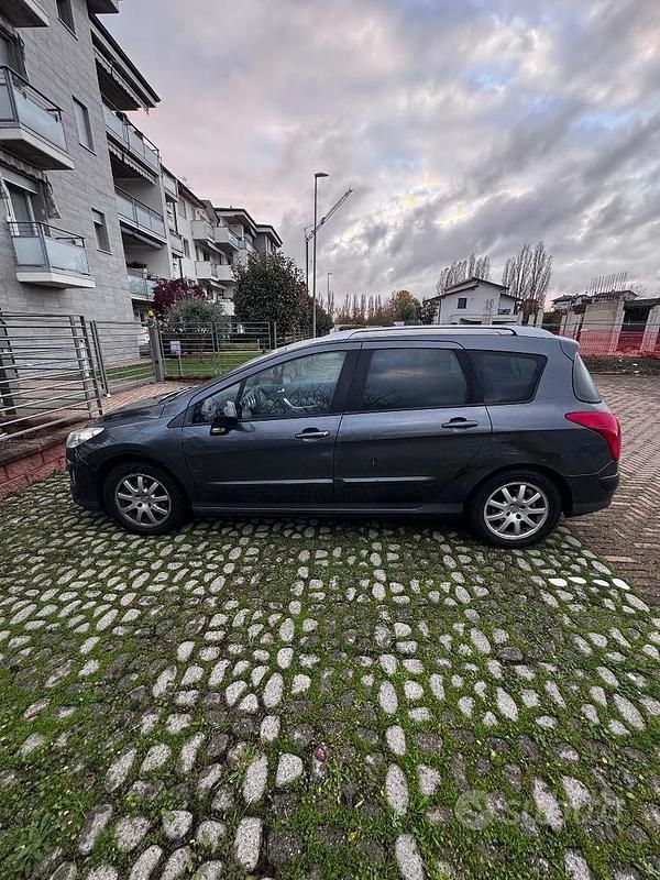 Usata Peugeot 308 SW 2009 Nero Station wagon