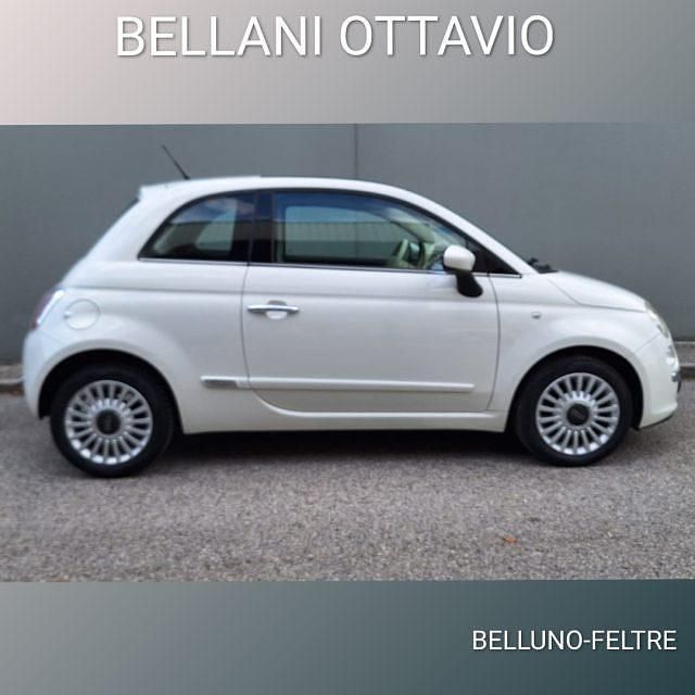 Usata Fiat 500 Lounge 95 CV (69 kW) 2011 Bianco pastello Utilitaria