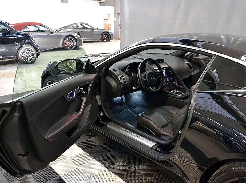 Usata Jaguar F-Type S 381 CV (280 kW) 2016 Nero Coupé