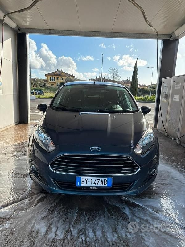 Usata Ford Fiesta Titanium 97 CV (71 kW) 2015 Berlina