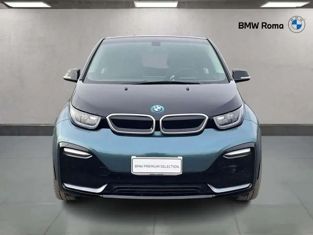 Usata BMW i3 135 kW (184 CV) 2022 Blue ridge mountain / frozen grey metallic highlight Utilitaria