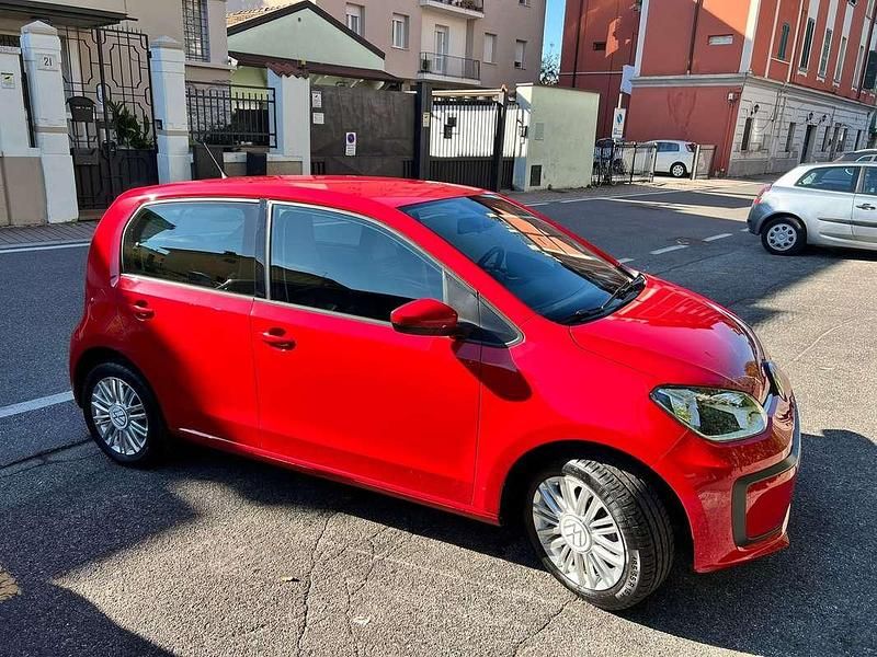 Usata VW up! Move 60 CV (44 kW) 2020 Rosso Utilitaria