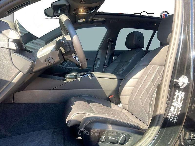 Usata BMW 520 M Sport 197 CV (144 kW) 2025 Grigio Station wagon