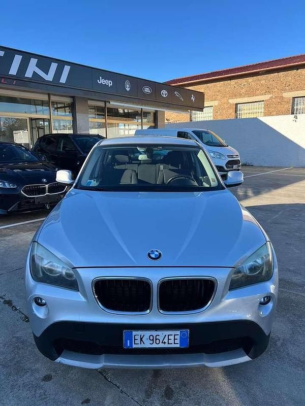 Usata BMW X1 143 CV (105 kW) 2011 Grigio SUV