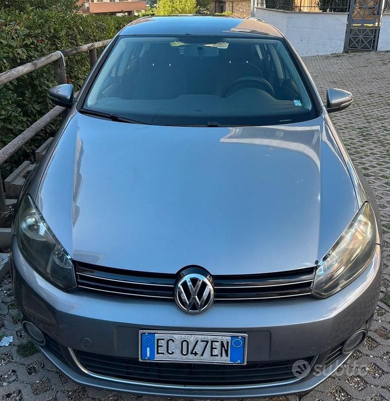 Usata VW Golf VI Highline 105 CV (77 kW) 2010 Grigio Utilitaria