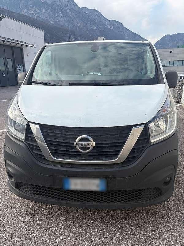 Gebraucht Nissan NV300 120 PS (88 kW) 2017 Weiß Van