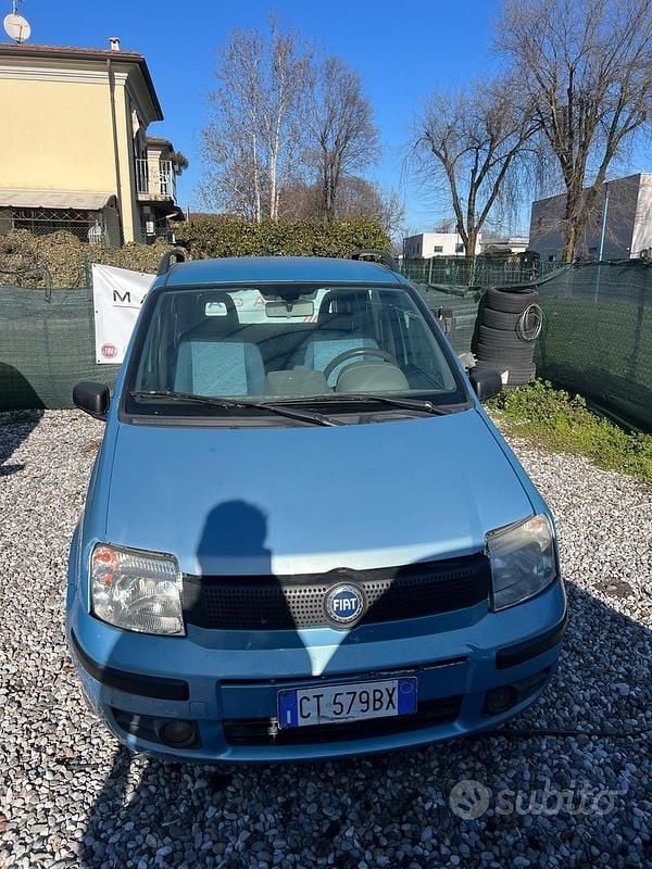 Blu Usata 2005 Fiat Panda Emotion Utilitaria | 1000 € (Super prezzo) - Immagine 1/4