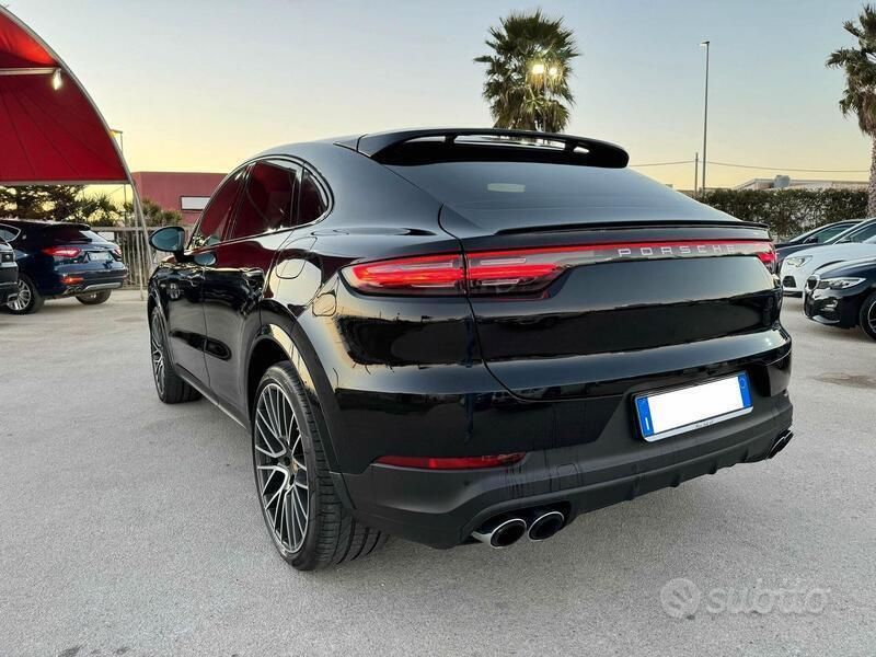 Usata Porsche Cayenne 340 CV (250 kW) 2019 Nero SUV