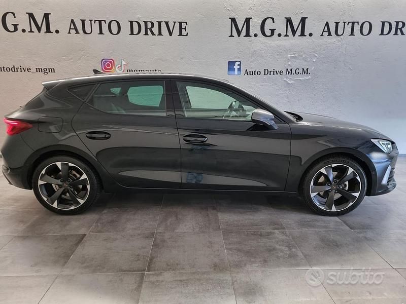 Usata Cupra Leon 150 CV (110 kW) 2025 Nero Berlina