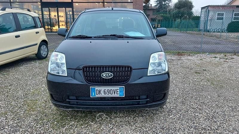 Usata Kia Picanto 65 CV (47 kW) 2007 Nero Utilitaria