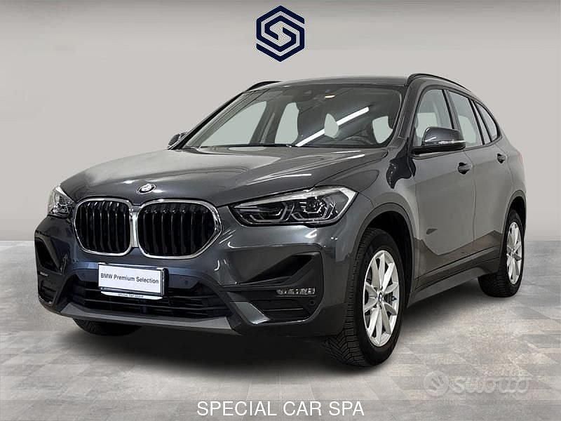 Grigio Usata 2021 BMW X1 Advantage SUV | 26.900 € (Molto cara) - Immagine 1/4