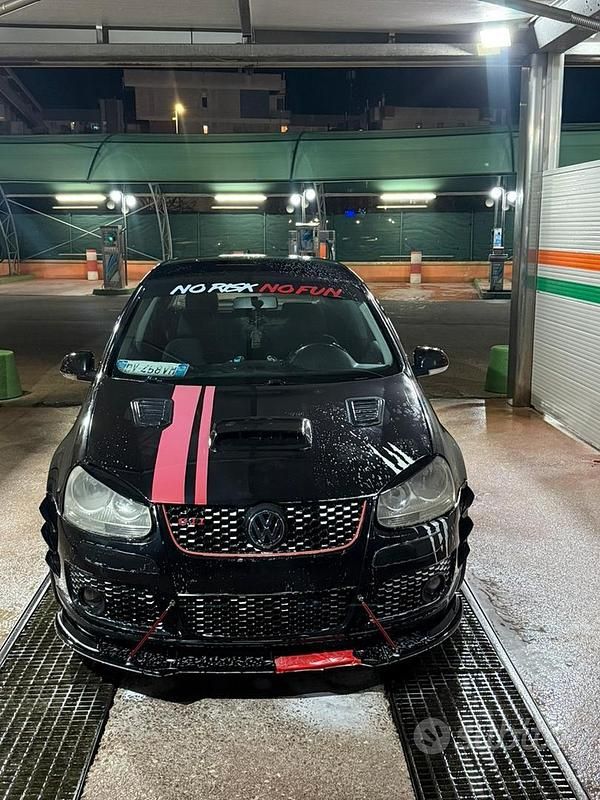 Usata VW Golf VI 122 CV (89 kW) 2009 Nero Utilitaria