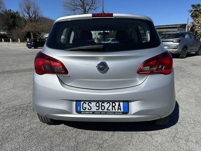 Usata Opel Corsa 90 CV (66 kW) 2019 Argento Utilitaria