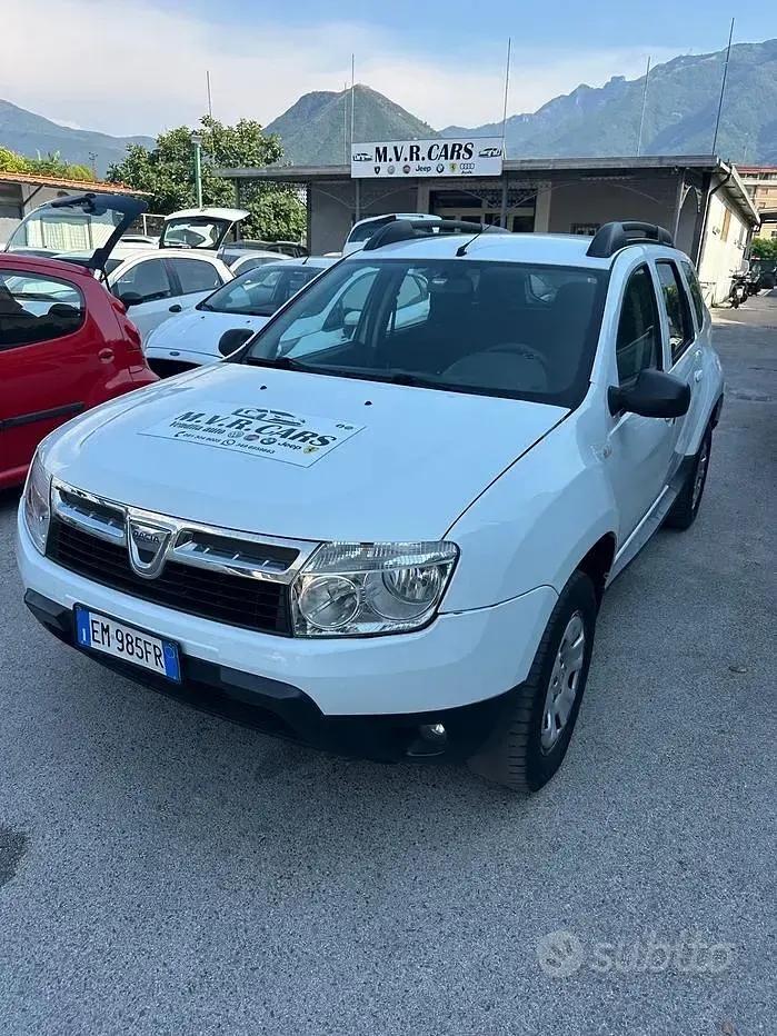 Usata Dacia Duster 102 CV (75 kW) 2012 Bianco SUV