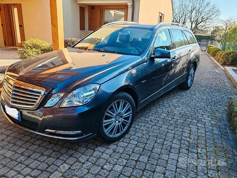 Usata Mercedes E300 252 CV (185 kW) 2012 Station wagon