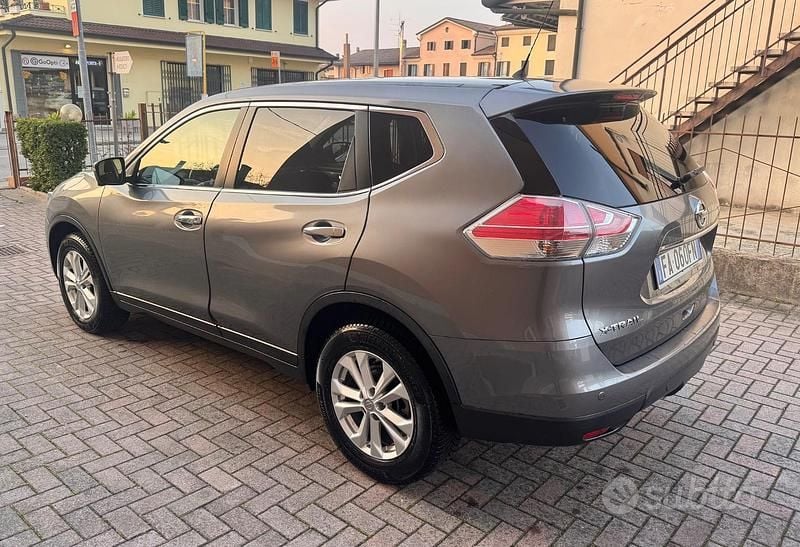 Usata Nissan X-Trail Acenta 131 CV (96 kW) 2015 Grigio SUV