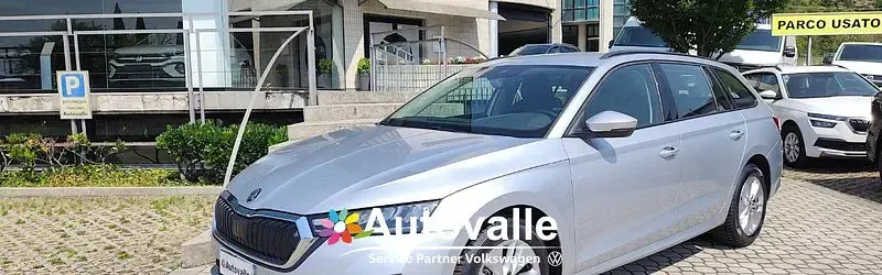Usata Skoda Kamiq Ambition 95 CV (69 kW) 2023 Grigio scuro SUV