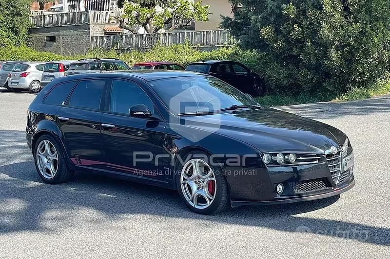 Usata Alfa Romeo 159 Distinctive 260 CV (191 kW) 2010 Nero Station wagon