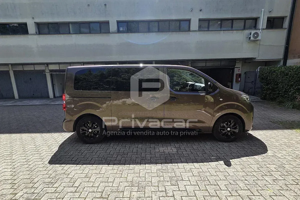 Usata Toyota Proace Verso Edition 180 CV (132 kW) 2023 Marrone Station wagon